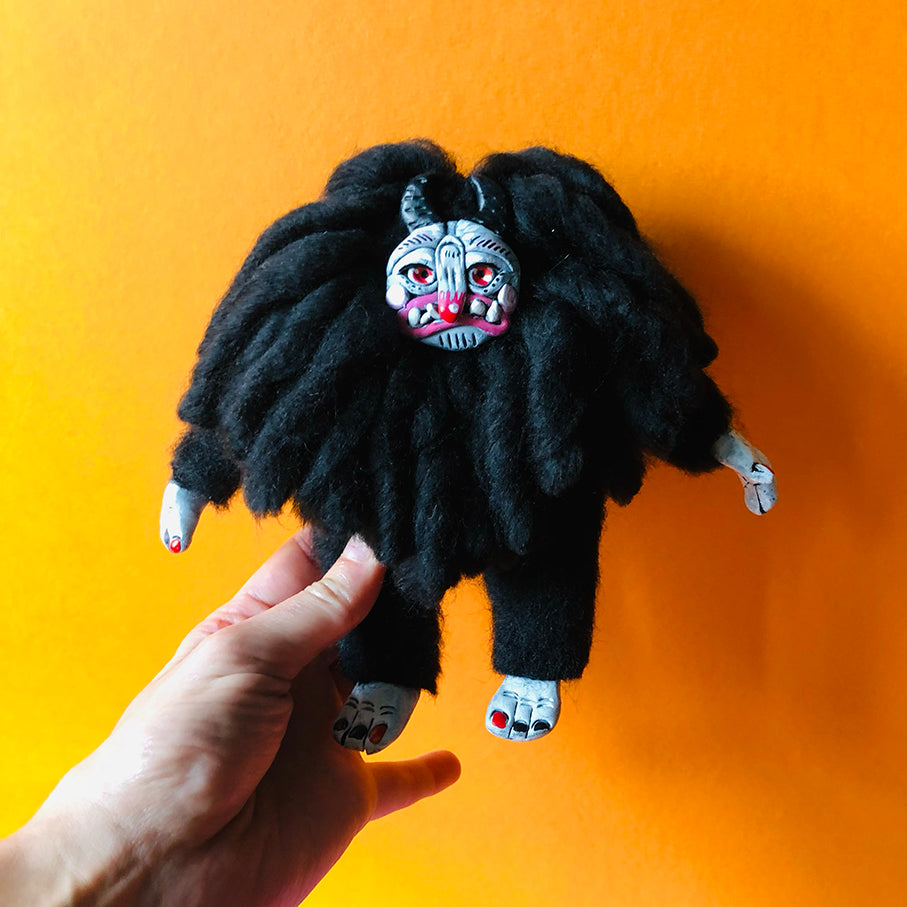 HAIRY MARY